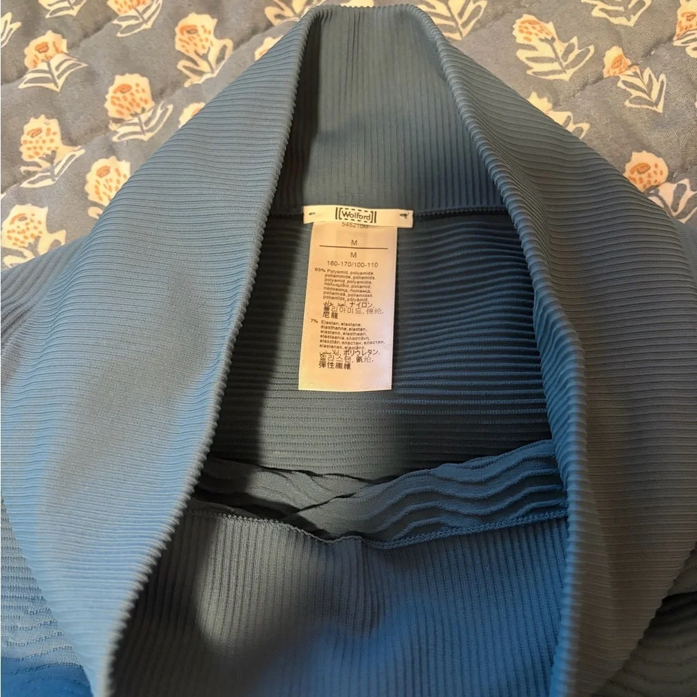 💙 NWOT Wolford Matching Set – High-Waisted Wellness Leggings + W-Bonded Crop To